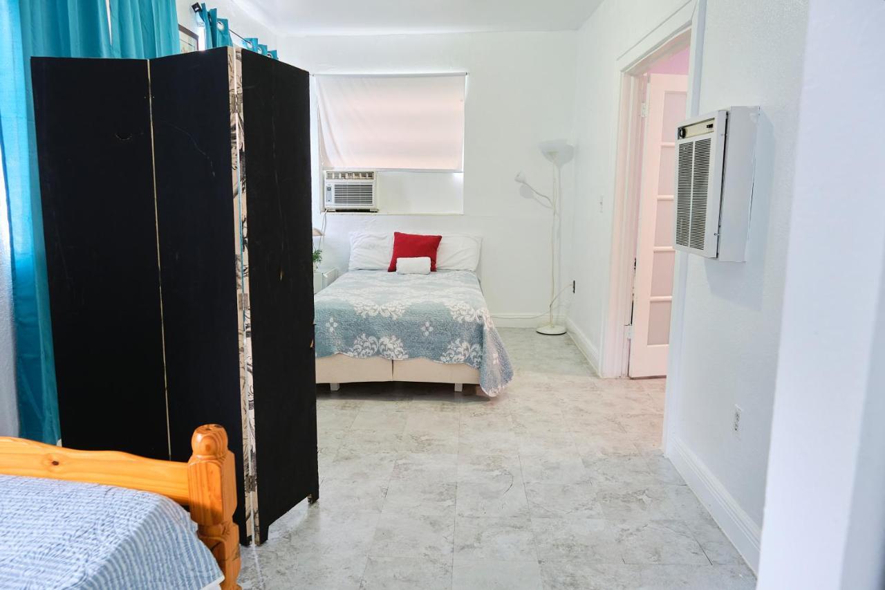 The Marlin Rooster Apartments Miami Exterior foto